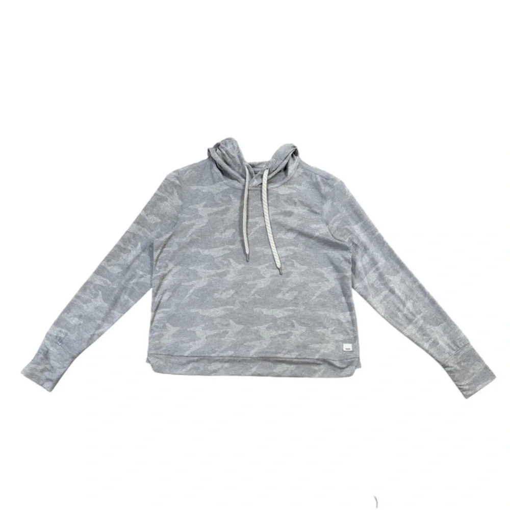 VUORI Halo Essential Hoodie in palo heather camo - Picture 5 of 8